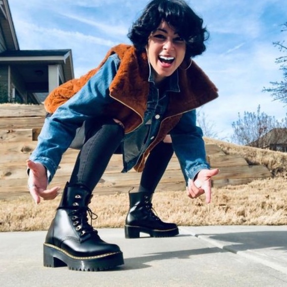 Leona women's vintage smooth leather heeled boots Clearance